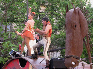 Festes de Primavera 2014. Espectacles a la plaça de la Independència