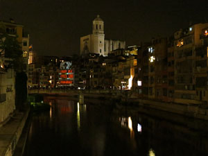 Girona, ciutat de festivals. Festival Internacional de Mapping, FIMG. Façana de la  Casa Masó