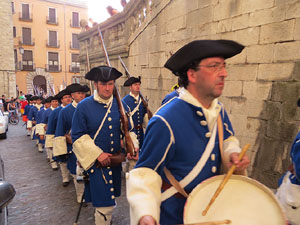 Girona resisteix! Jornades de recreaci&oacute; hist&ograve;rica de la Guerra de Successi&oacute;. Presentaci&oacute; de la recreaci&oacute;
