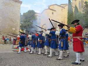Girona resisteix! Jornades de recreaci&oacute; hist&ograve;rica de la Guerra de Successi&oacute;. Recreaci&oacute; dels combats de 1705