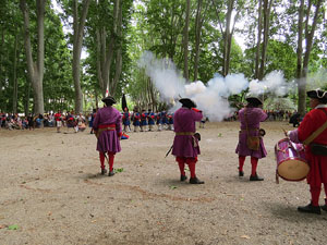 Girona resisteix! Jornades de recreaci&oacute; hist&ograve;rica de la Guerra de Successi&oacute;. Recreaci&oacute; dels setges de 1710 i 1712