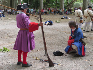 Girona resisteix! Jornades de recreaci&oacute; hist&ograve;rica de la Guerra de Successi&oacute;. Recreaci&oacute; dels setges de 1710 i 1712