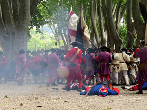 Girona resisteix! Jornades de recreaci&oacute; hist&ograve;rica de la Guerra de Successi&oacute;. Recreaci&oacute; dels setges de 1710 i 1712