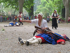 Girona resisteix! Jornades de recreaci&oacute; hist&ograve;rica de la Guerra de Successi&oacute;. Recreaci&oacute; dels setges de 1710 i 1712