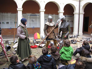Taller sobre la vida militar i l'her&agrave;ldica a la Girona medieval