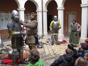 Taller sobre la vida militar i l'her&agrave;ldica a la Girona medieval