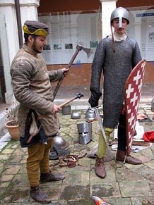 Taller sobre la vida militar i l'her&agrave;ldica a la Girona medieval 
