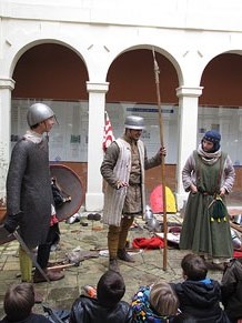 Taller sobre la vida militar i l'her&agrave;ldica a la Girona medieval 