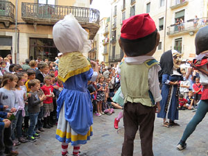 Fires 2014 a Girona. Passejada pel Barri Vell amb els capgrossos de Girona