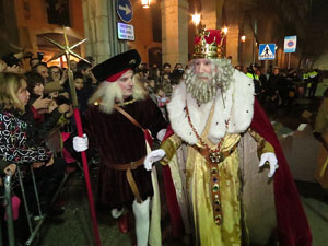La Cavalcada de Reis 2015. Desfilada pels carrers de la ciutat, fins la pla&ccedil;a del Vi