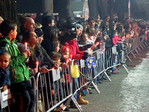 La Cavalcada de Reis 2015. Desfilada pels carrers de la ciutat, fins la pla&ccedil;a del Vi