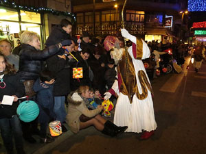 La Cavalcada de Reis 2015. Desfilada pels carrers de la ciutat, fins la pla&ccedil;a del Vi