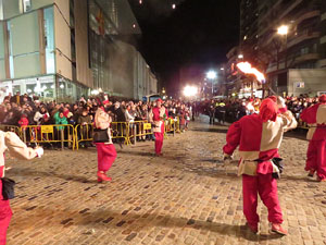 La Cavalcada de Reis 2015. Desfilada pels carrers de la ciutat, fins la pla&ccedil;a del Vi