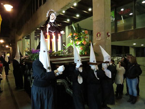 Process&oacute; del Sant Enterrament. Divendres Sant