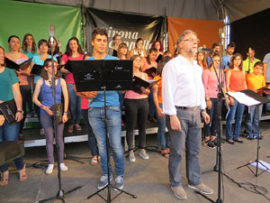 Festival A Capella 2015. Cor de la Universitat de Girona a la pla&ccedil;a de la Independ&egrave;ncia