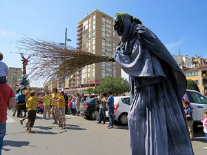 Festes de Primavera de Girona 2015. Cercavila amb el Tarlà