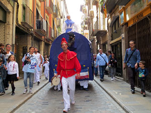 Festes de Primavera de Girona 2015. Presentació de la Mula Baba