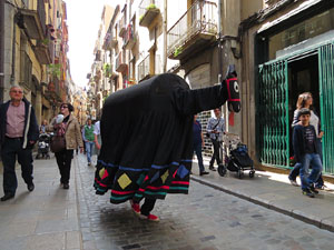 Festes de Primavera de Girona 2015. Presentació de la Mula Baba