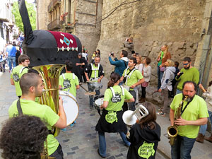 Festes de Primavera de Girona 2015. Presentació de la Mula Baba