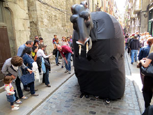 Festes de Primavera de Girona 2015. Presentació de la Mula Baba