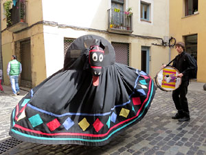 Festes de Primavera de Girona 2015. Presentació de la Mula Baba