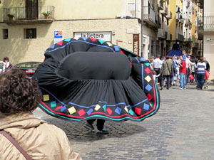 Festes de Primavera de Girona 2015. Presentació de la Mula Baba