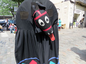 Festes de Primavera de Girona 2015. Presentació de la Mula Baba