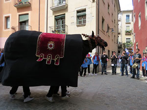 Festes de Primavera de Girona 2015. Presentació de la Mula Baba