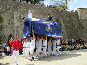 Festes de Primavera de Girona 2015. Presentació de la Mula Baba
