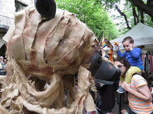 Festes de Primavera de Girona 2015. Espectacle Óssos del Pirineu