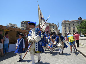 Girona resisteix! Jornades de recreació històrica de la Guerra de Successió. Escaramussa al Pont de Pedra
