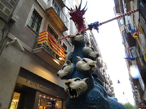 Sant Jordi 2015. Cercavila amb el Beatusaure