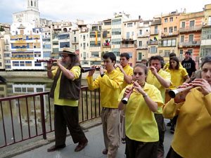 Sant Jordi 2015. Cercavila amb el Beatusaure