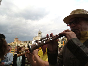Sant Jordi 2015. Cercavila amb el Beatusaure