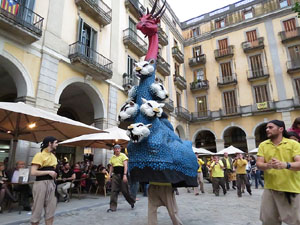 Sant Jordi 2015. Cercavila amb el Beatusaure
