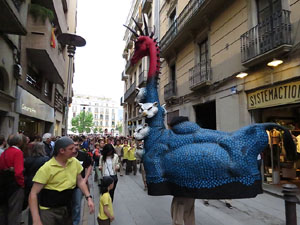 Sant Jordi 2015. Cercavila amb el Beatusaure