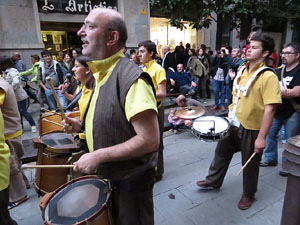 Sant Jordi 2015. Cercavila amb el Beatusaure