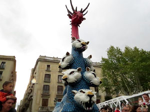Sant Jordi 2015. Cercavila amb el Beatusaure