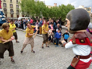 Sant Jordi 2015. Cercavila amb el Beatusaure