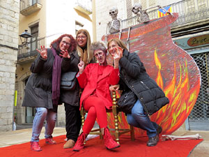 Festival de Llucifers i Satanassos. Celebració de 35 anys de Pastorets a Girona