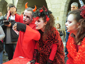 Festival de Llucifers i Satanassos. Celebració de 35 anys de Pastorets a Girona