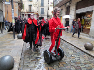 Festival de Llucifers i Satanassos. Celebració de 35 anys de Pastorets a Girona