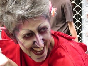 Festival de Llucifers i Satanassos. Celebració de 35 anys de Pastorets a Girona