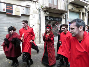 Festival de Llucifers i Satanassos. Celebració de 35 anys de Pastorets a Girona