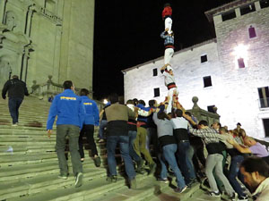 Fires 2015. Assaig de pilar de 4 a les escales de la Catedral pels Marrecs de Salt