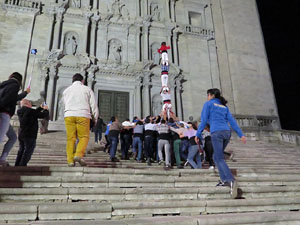 Fires 2015. Assaig de pilar de 4 a les escales de la Catedral pels Marrecs de Salt