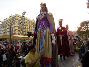 Fires 2015. Cercavila d'inici de Fires amb Fal&middot;lera Gironina, els gegants de Santa Eug&egrave;nia, els gegants de l'Esquerra del Ter, la Mula Baba i la Girona Marxing Band
