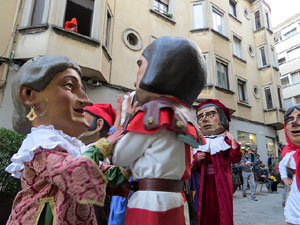 Fires 2015. Cercavila d'inici de Fires amb Fal&middot;lera Gironina, els gegants de Santa Eug&egrave;nia, els gegants de l'Esquerra del Ter, la Mula Baba i la Girona Marxing Band