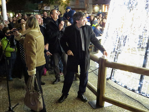 Moment de l'encesa oficial dels llums de Nadal a la plaça Catalunya