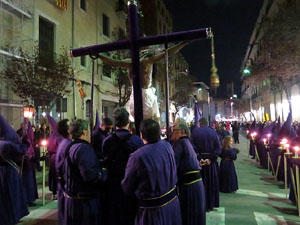 Setmana Santa 2016 a Girona. Process&oacute; del Sant Enterrament